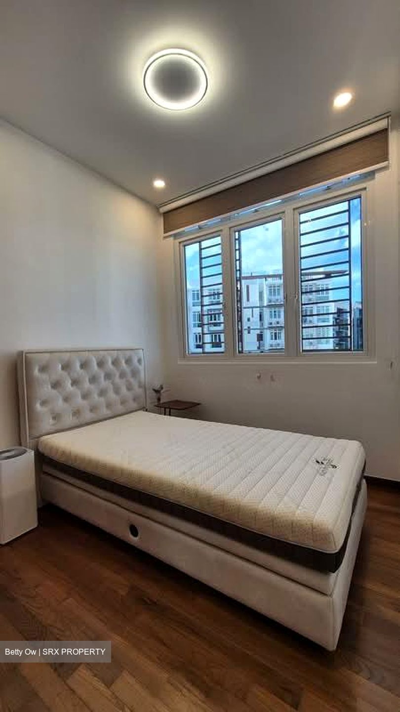 The Hillford (D21), Apartment #566625441